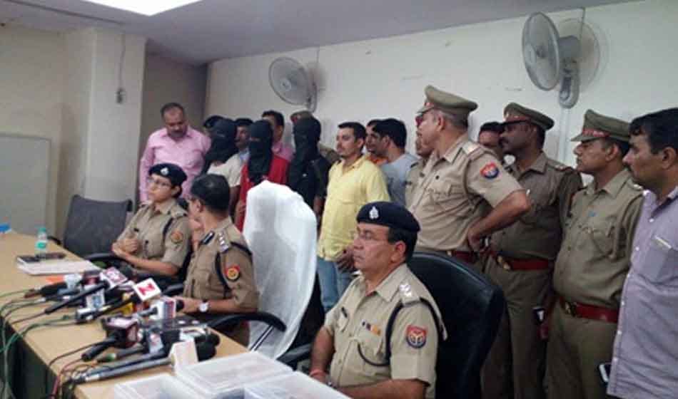 jewar gang rape accused modus operandi and tools seized by noida police