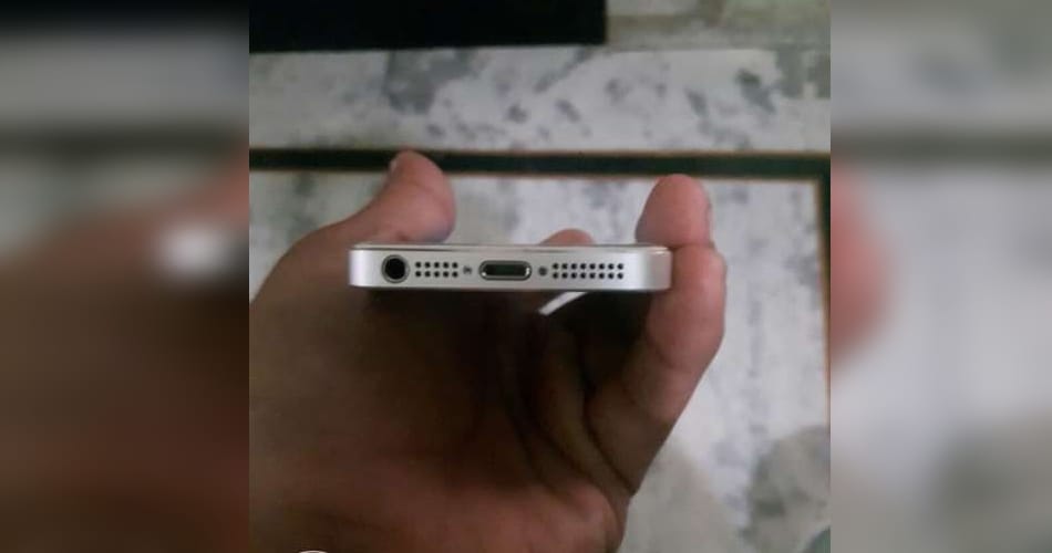 Online fraud on selling mobile phone on OLX