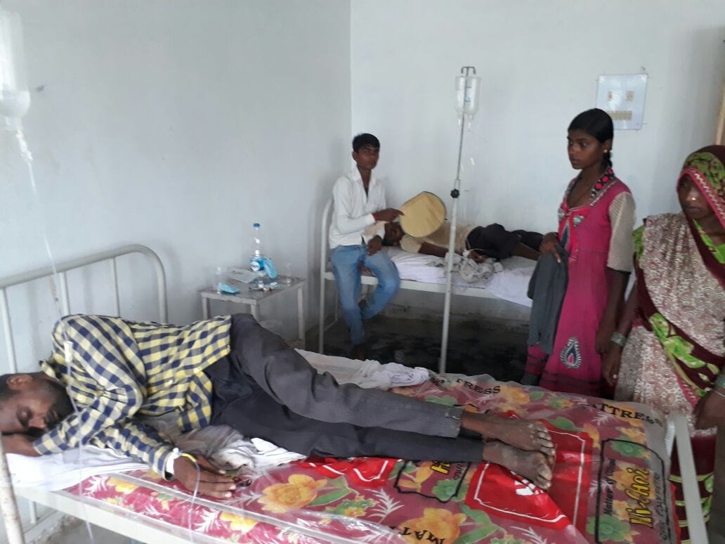 Mirzapur 21 people suffering from poisonous tea 