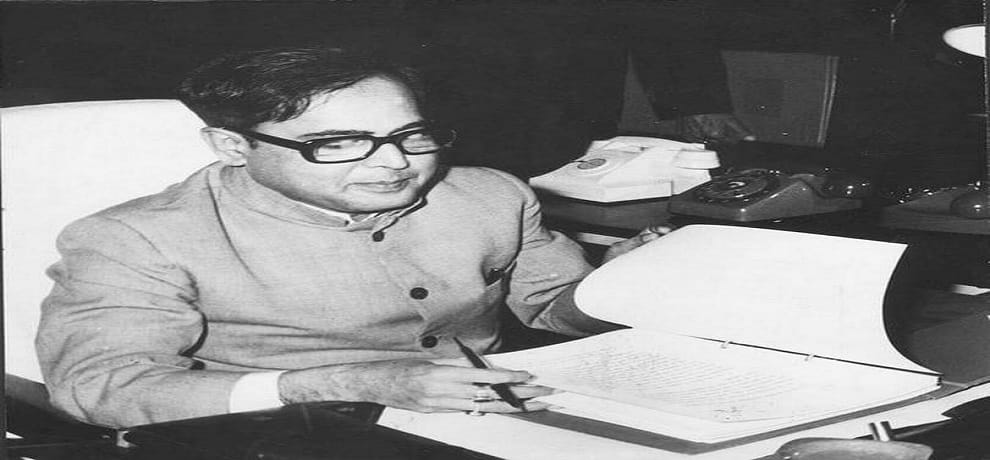 Rare and Unseen Pictures of President of India Pranab Mukherjee’s life