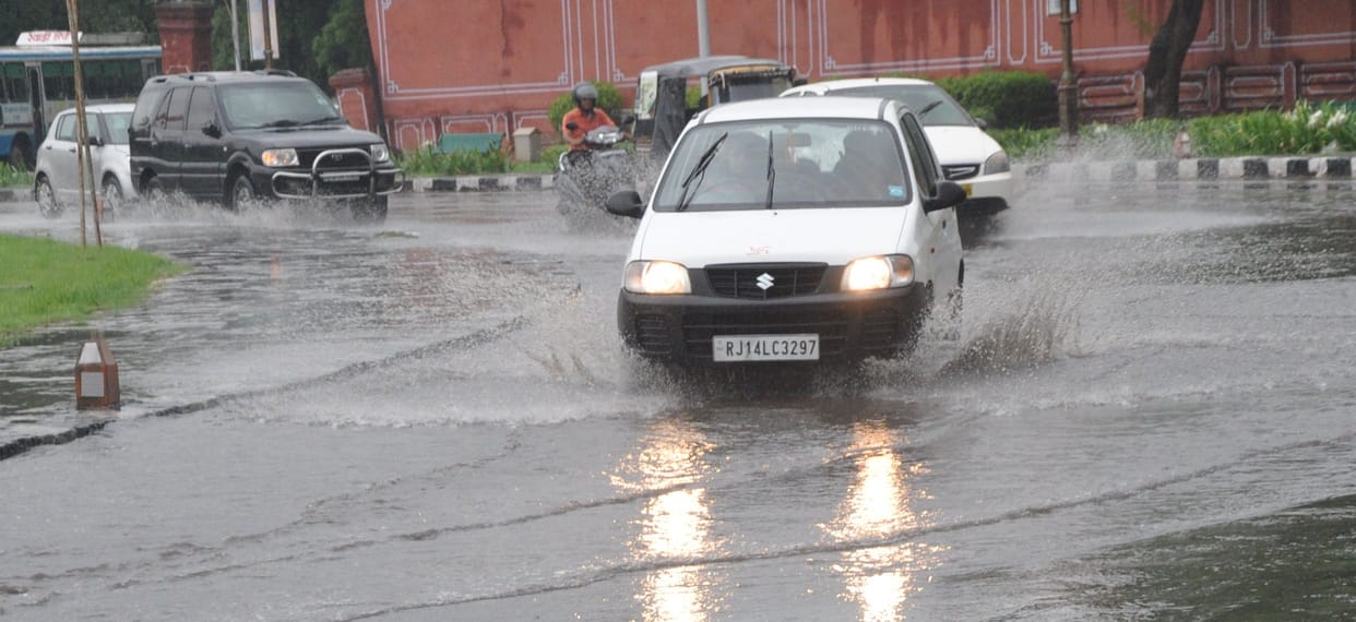 heavy rain in rajasthan, sdrf on alert