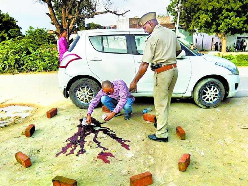 alcohol dealer killed by goons