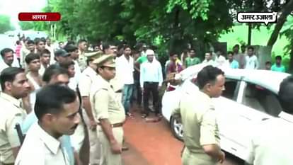 A SPEEDY CAR HIT 5 KANWARIYA IN AGRA