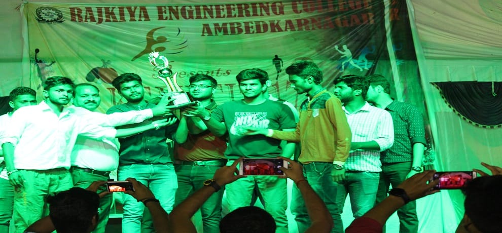 Anand Engineering College gets gold at state level basketball competition