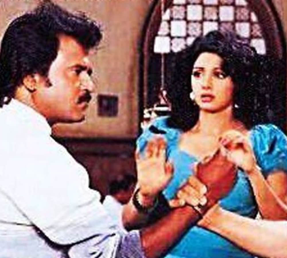 Sridevi spit on Rajinikanth's face during 16 Vayathinile shooting