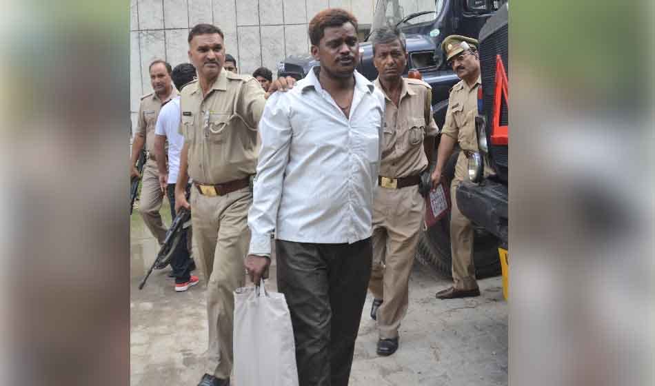 nithari case 16 skulls were recovered from Pandher Kothi