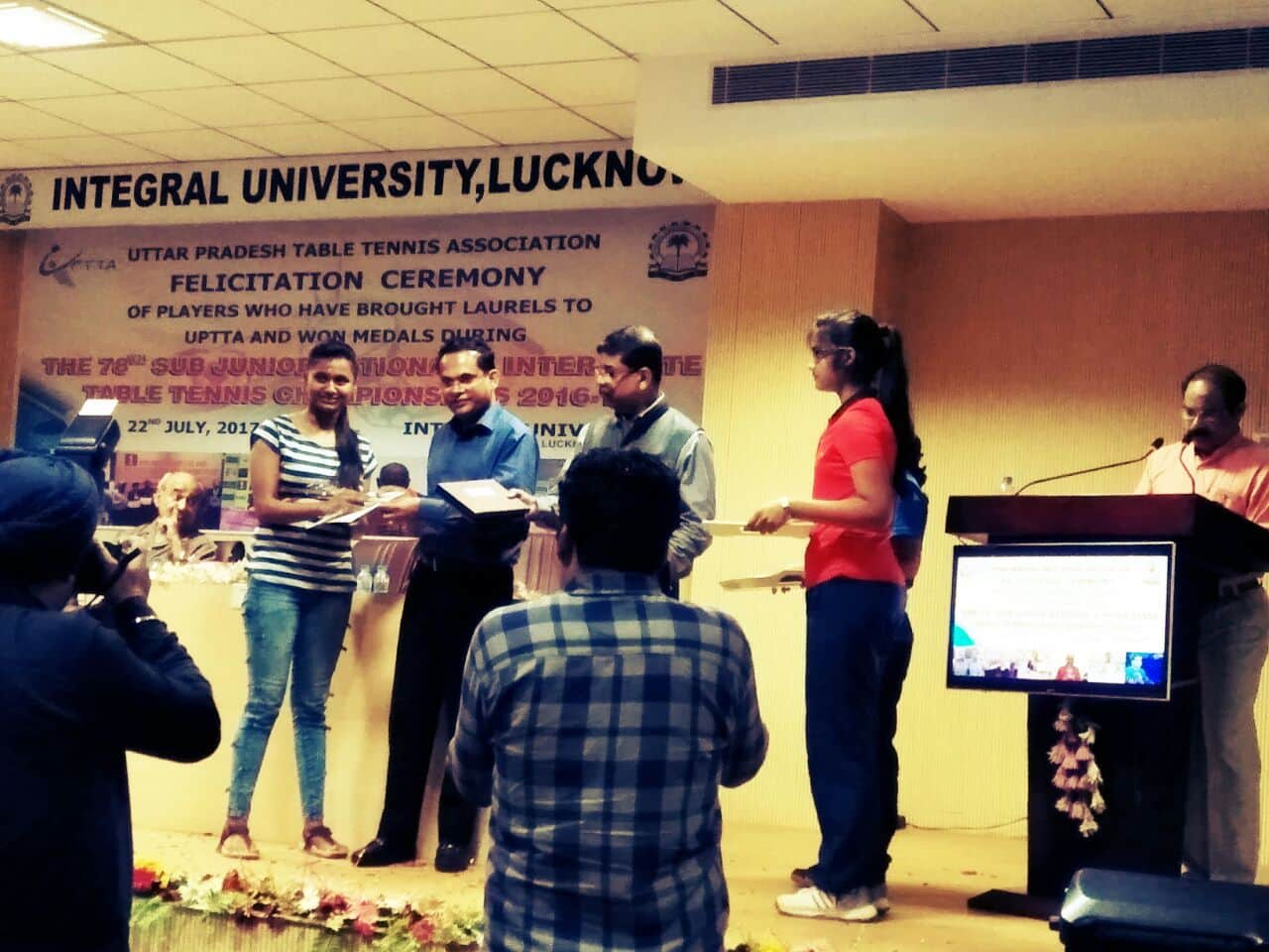 varanasi parul dixit become international umpire of table tennis