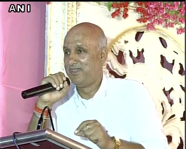 bihar mla chandrashekhar tells cbi is working not like a dog