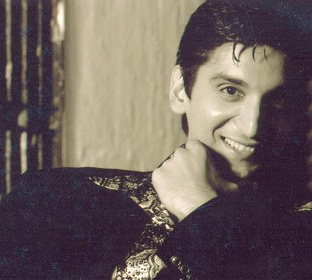 Shahrokh Bharucha and Aamir Khan's co-star of 'Hum Hain Rahi Pyar Ke' manager in Australia