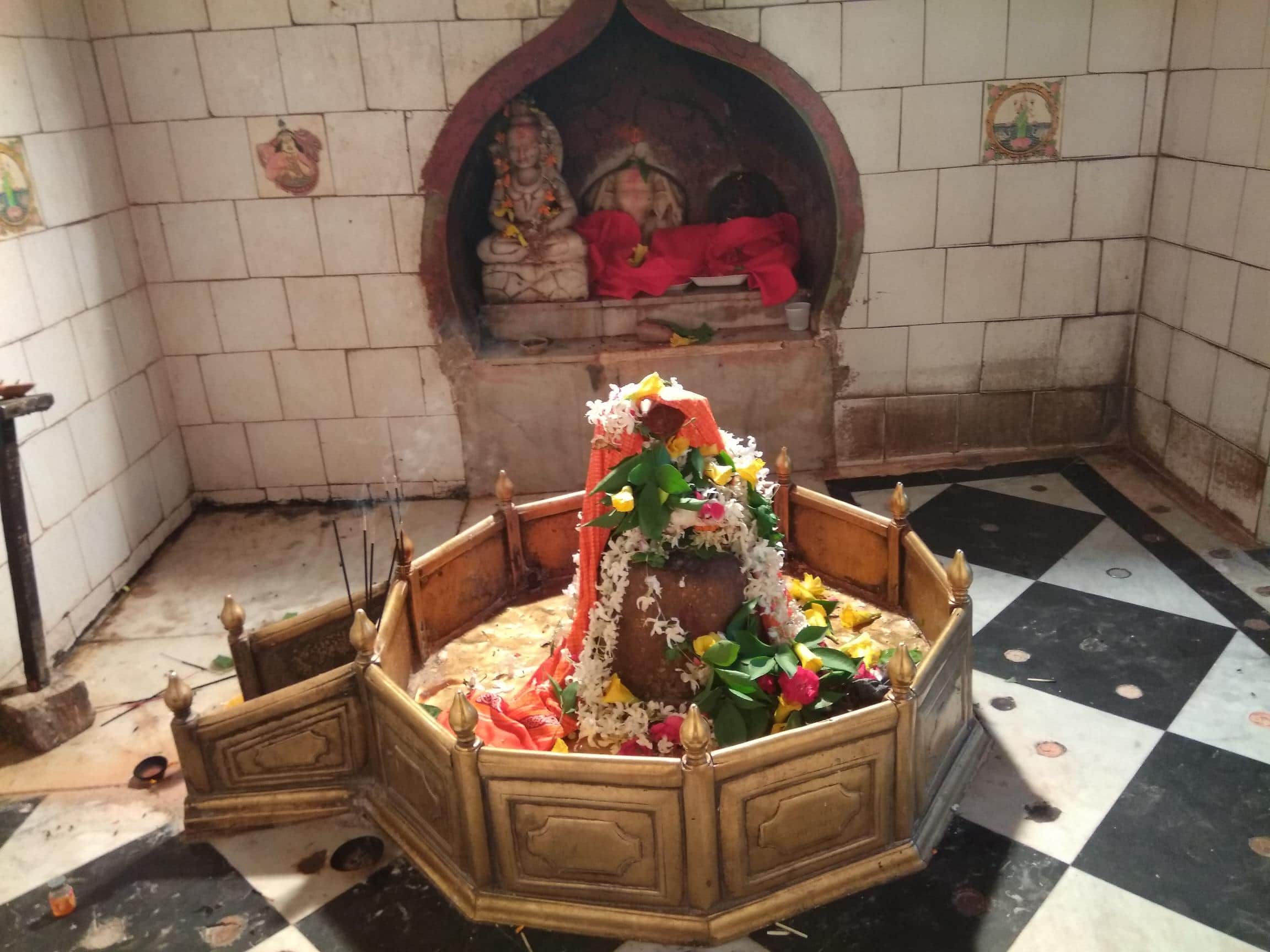 Pradosha fast very special This time, fulfilled by the worship of Lord Shiva
