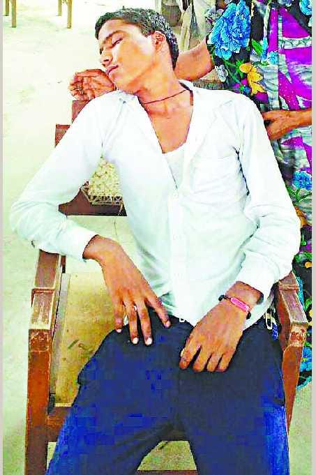 Abandoned student of class nine and thrown in canal