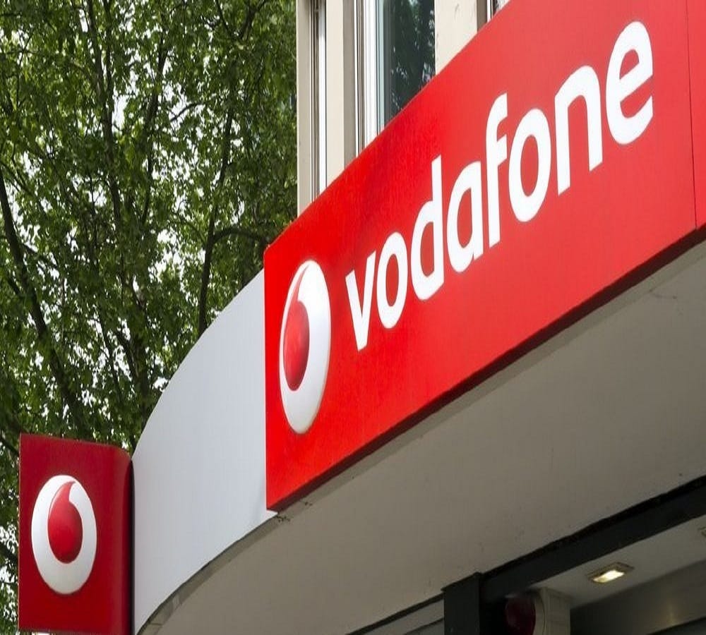 Vodafone рдиреЗ рд▓реЙрдиреНрдЪ рдХрд┐рдпрд╛ 84GB рдбрд╛рдЯрд╛ рдФрд░ рдЕрдирд▓рд┐рдорд┐рдЯреЗрдб рдХреЙрд▓рд┐рдВрдЧ рд╡рд╛рд▓рд╛ рдкреНрд▓рд╛рди Vodafone offer Rs 496 and Rs 177 Tariff Plans With Unlimited Voice Calls