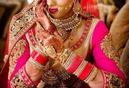Hariyali Teej‬ special beauty treatment and makeup in varanasi