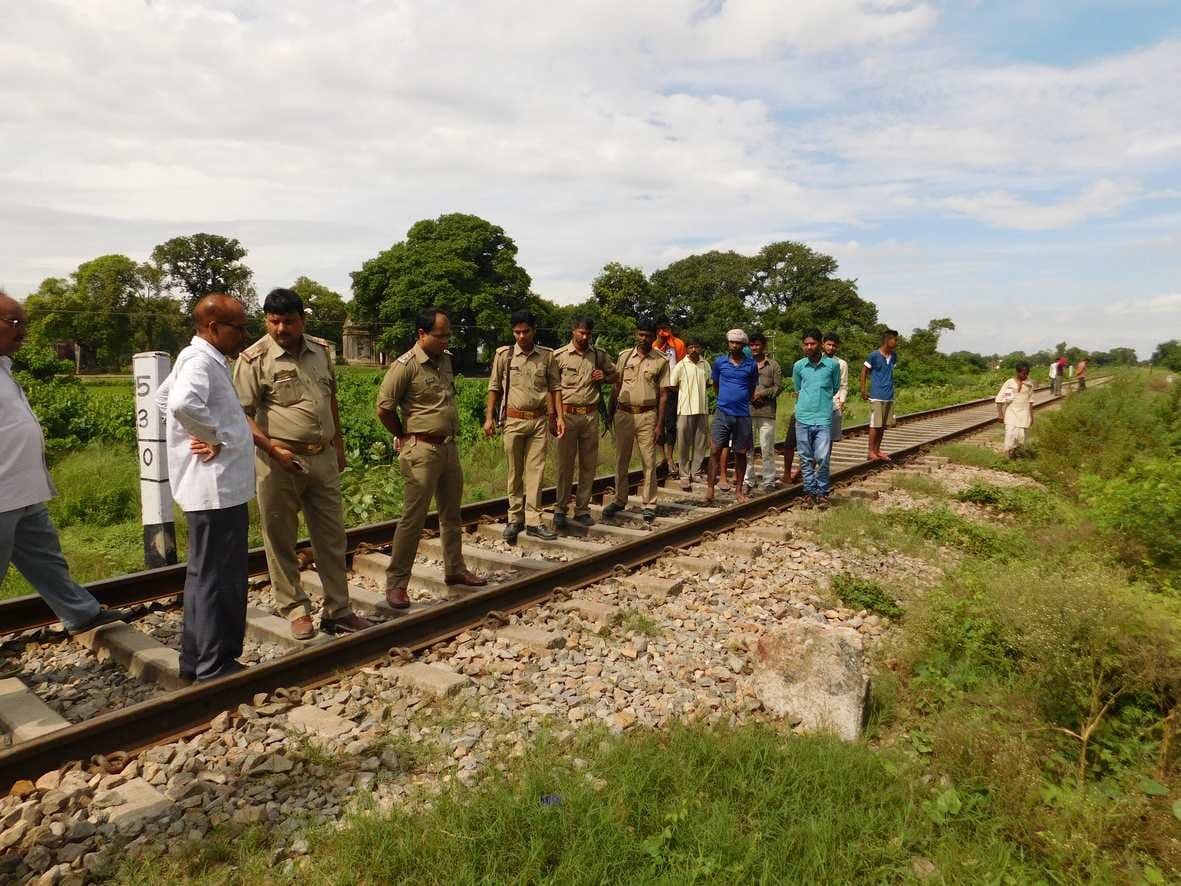 Dead body found on railway track edge