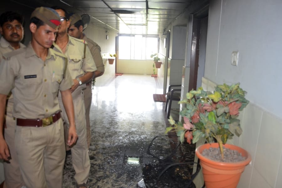 jawahar bhawan fourth floor caught fire