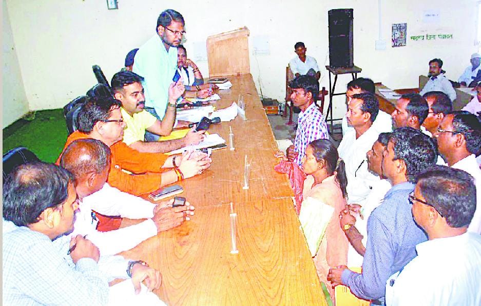 Basic issues raised in camp
