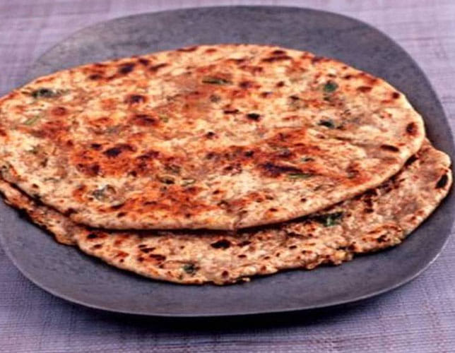 This monsoon if you have not eaten this parantha then you must not have eaten anything