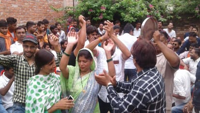 celebration pictures of president ramnath kovind home village and school