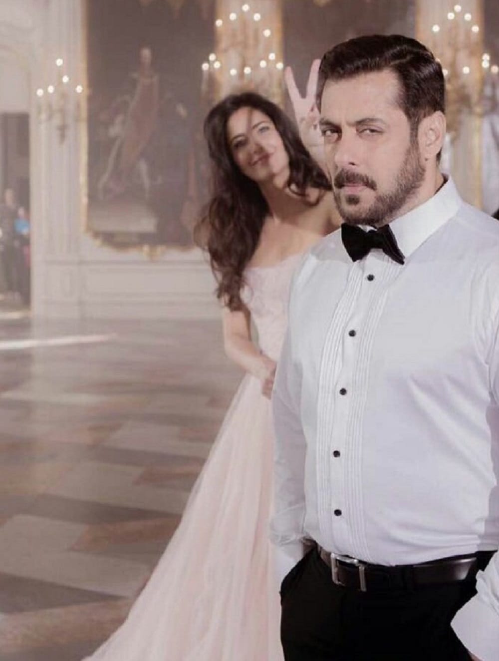 Salman Khan refuse to shoot love making scenes with ex lover Katrina Kaif
