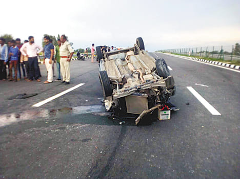 bolero accident,fove people injured