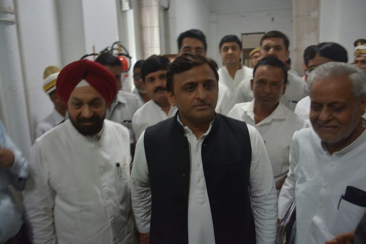 akhilesh yadav takes potshot at yogi and bjp government in vidhan parishad