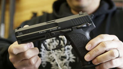 Fake weapons licensing and blackmarketing gang busted