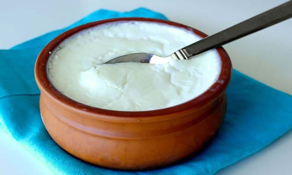 do not use milk, curd and onion after sunset according to vastu shastra