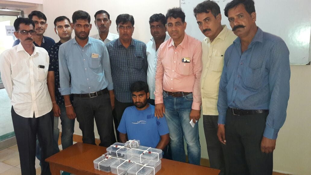 arms smugglers caught in blockade, these weapons found
