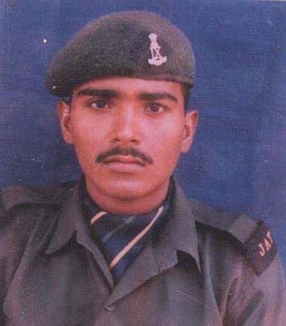 shaurya diwas 2017, kargil war martyr manohar lal story