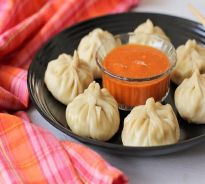 Know why Experts Says Momos Are the Worst Street Food ever