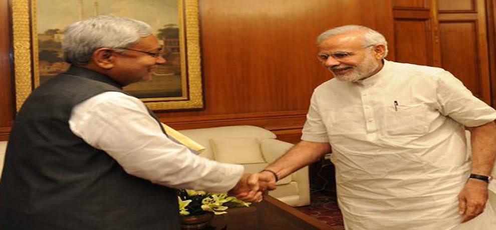 PM modi congratulate nitish After resigning as bihar CM