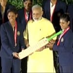 प्रधानमंत्री मोदी के साथ भारतीय महिला क्रिकेट टीम