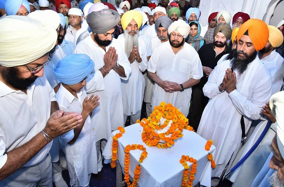 RAJMATA’S ASHES IMMERSED AT KIRATPUR AMID PRAYERS BY CAPT AMARINDER