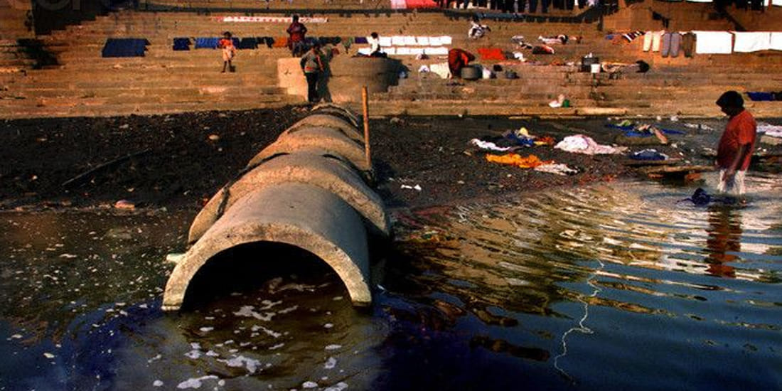 Chief Secretaries will see the Ganga and the tanneries today