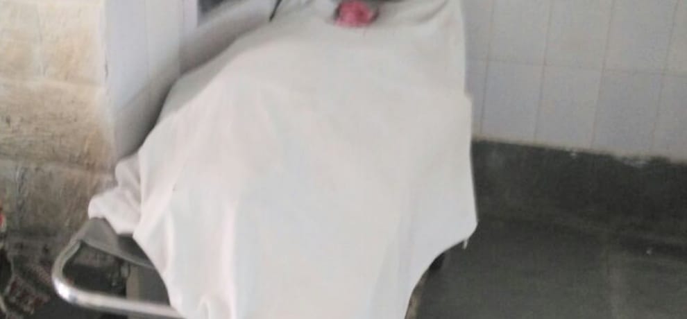 Girl student of 10th class commit suicide after failed in compartment exam