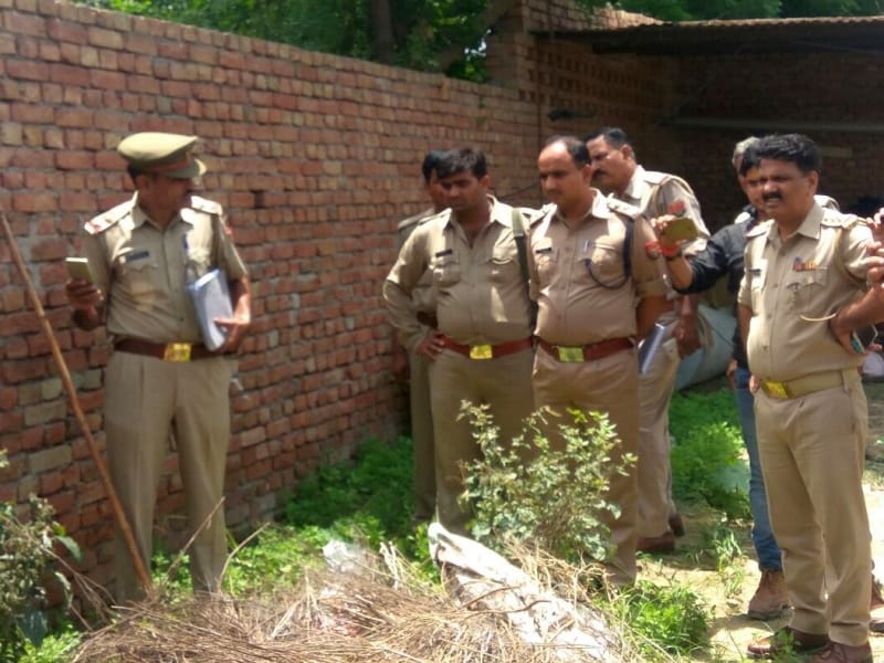 man murdered in chaumunhan area of mathura