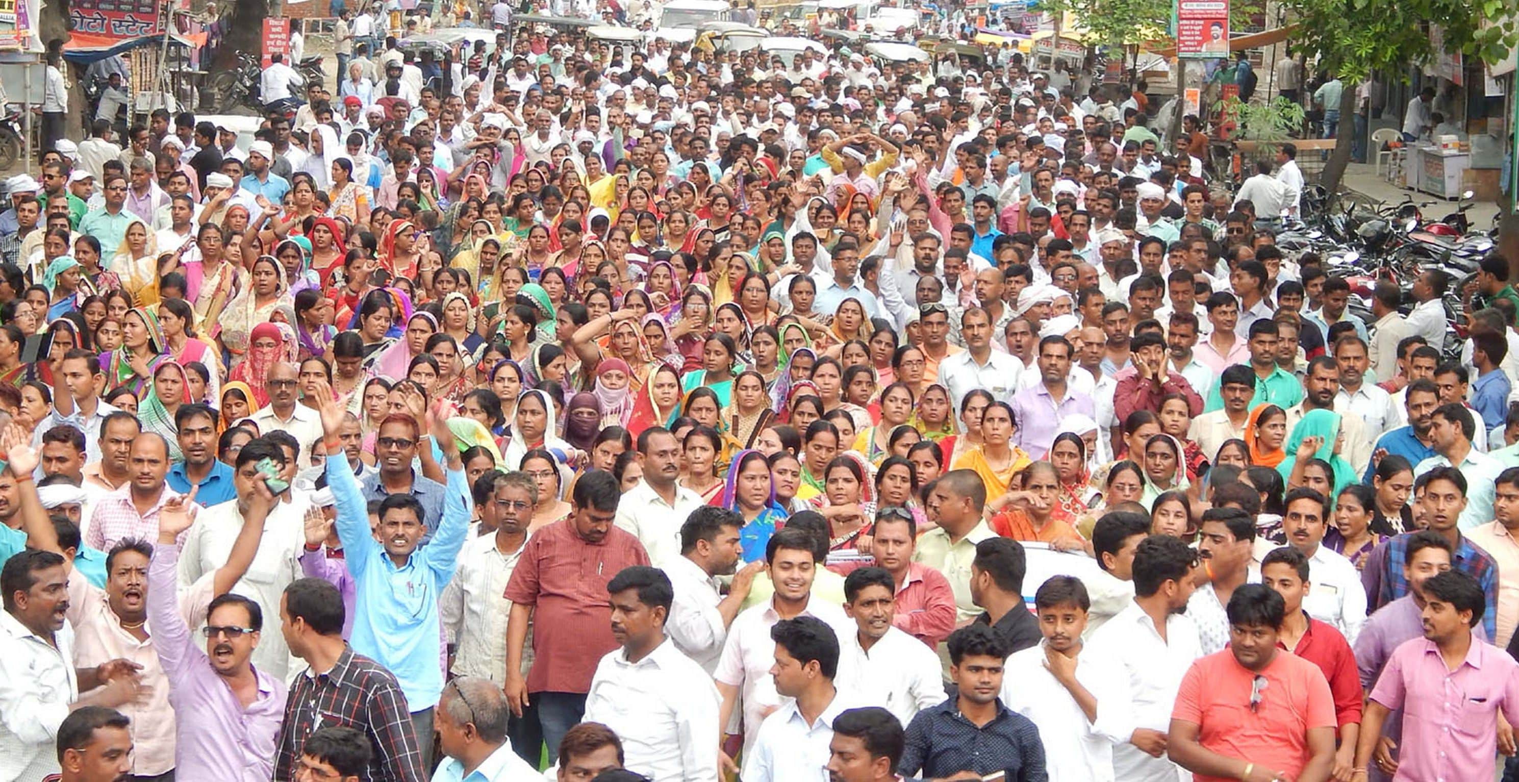 protest of sikshamitra Continuously third day in all purvanchal