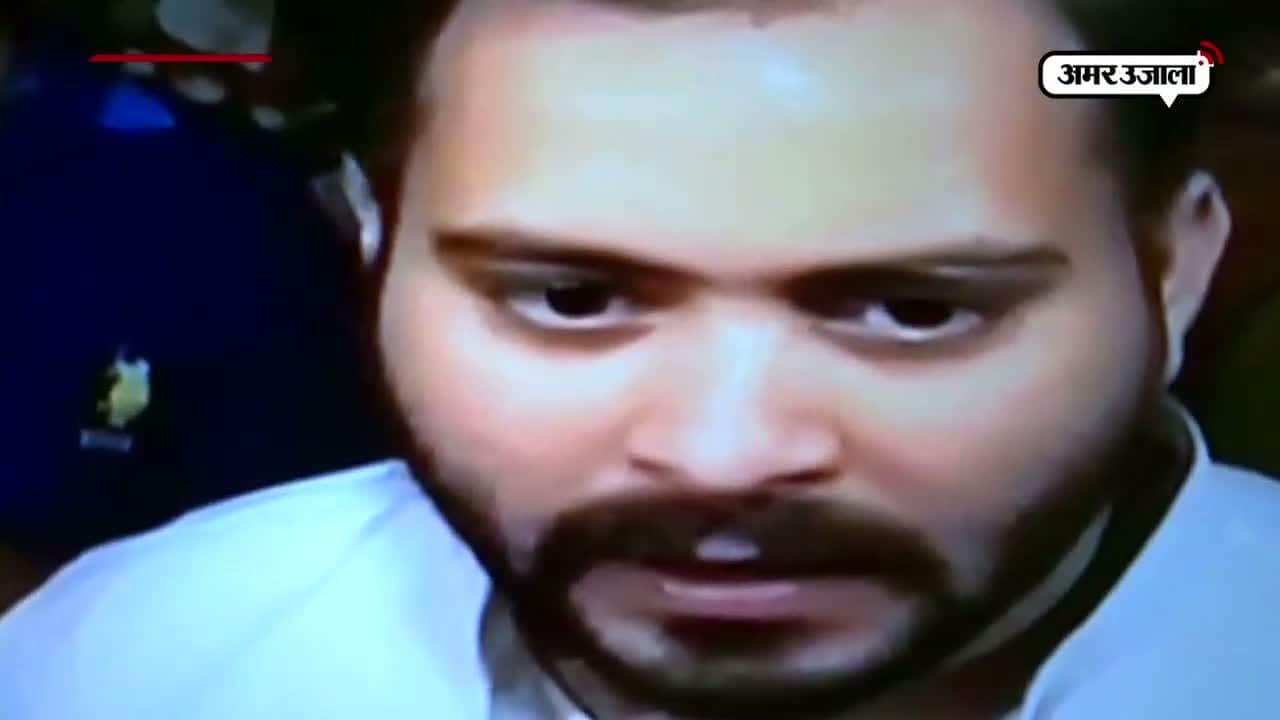 तेजस्वी 