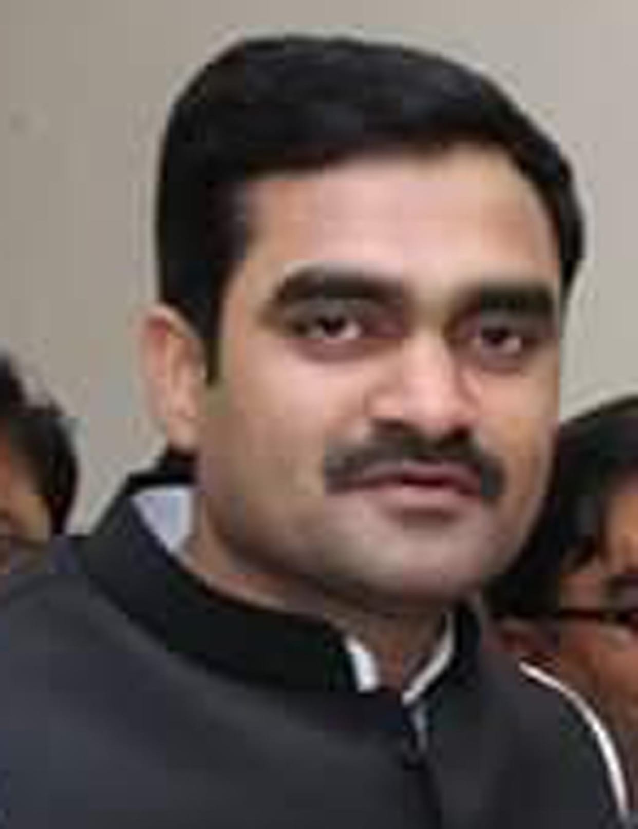 President backs no confidence motion