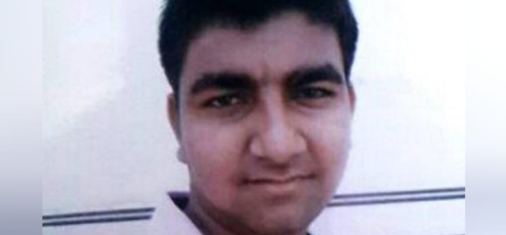 man forced two drink acid for not giving paneer, two arrested