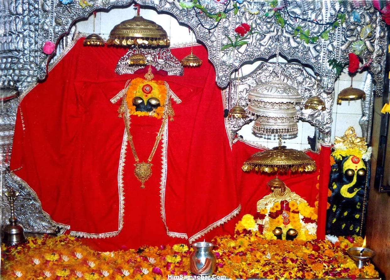 special hanuman mandir where hanumanji take money as a interest   