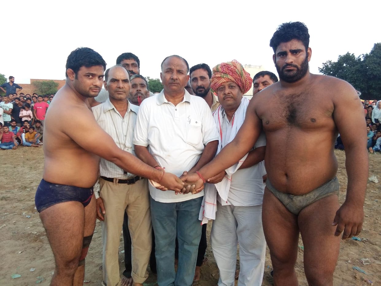 शेरा और भारती पहलवान बनी बृज केशरी
