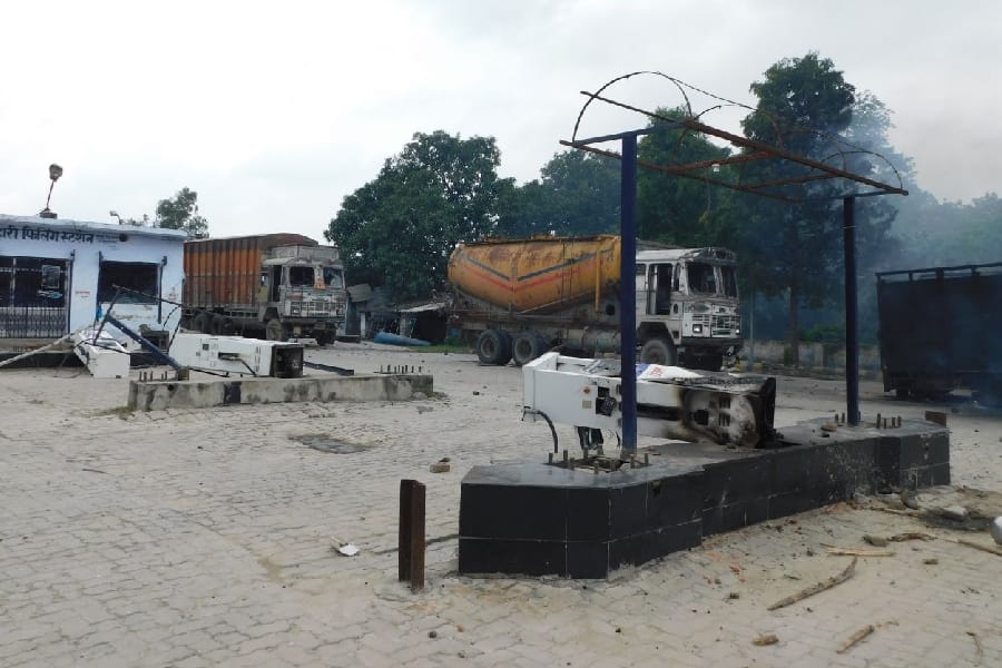  kawandiya made ruckus in ambedkarnagar.