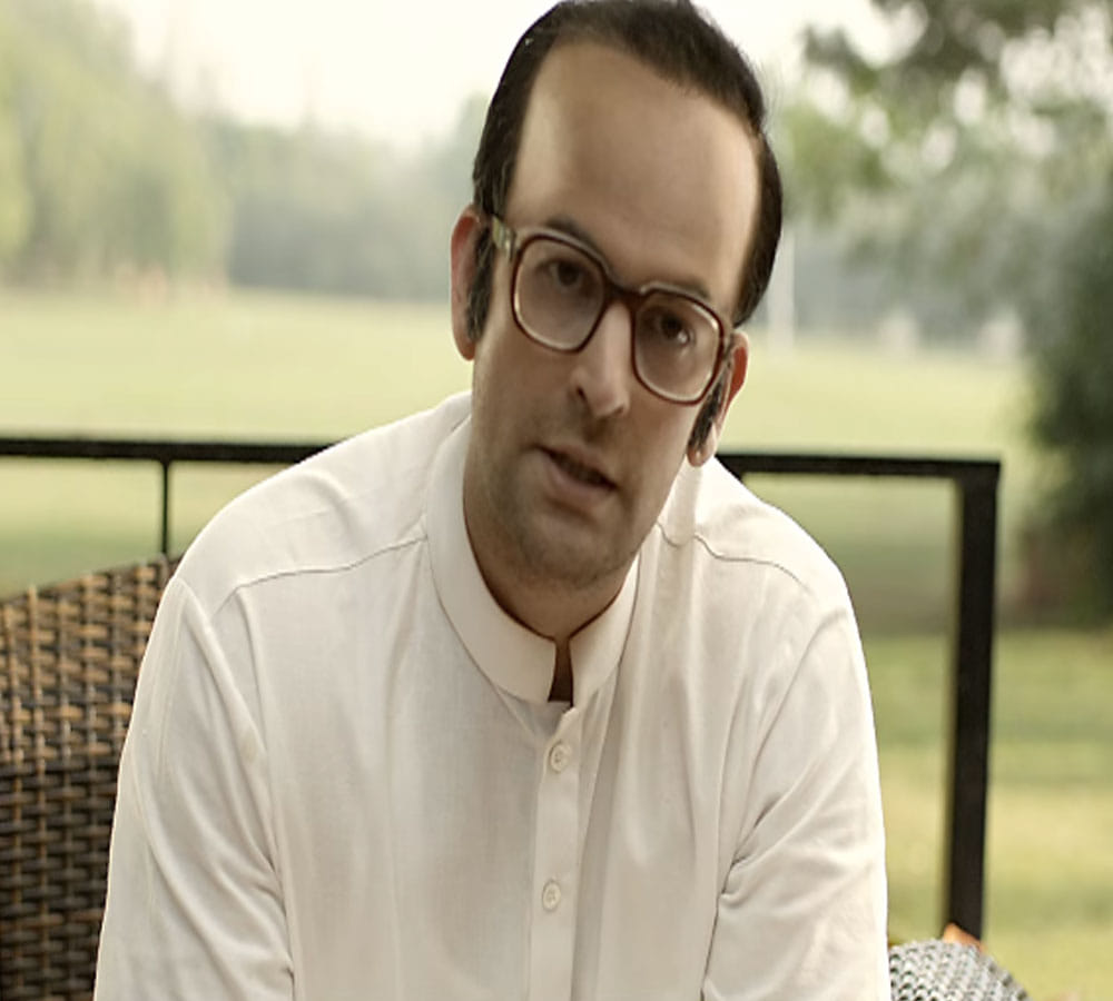Madhur Bhandarkar Film Indu Sarkar Review Featuring Kirti Kulhari Neil Nitin Mukesh Anupam Kher
