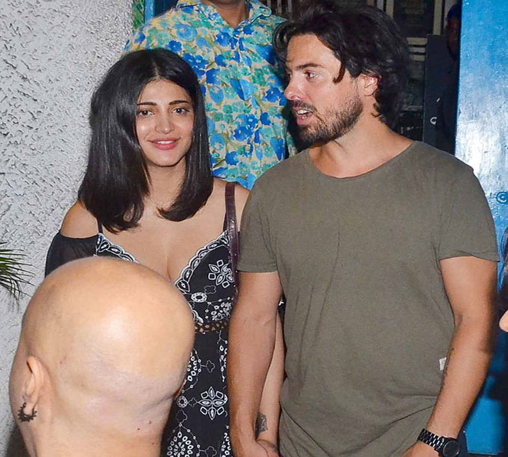 Kamal Haasan Daughter Shruti Haasan Spotted With Boyfriend Michael Corsale