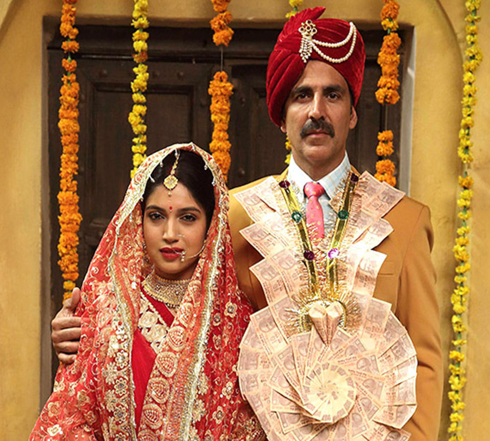 Akshay Kumar Not Happy With Ranbir Kapoor  Peeing In Public Will Gift Toilet Ek Prem Katha DVD