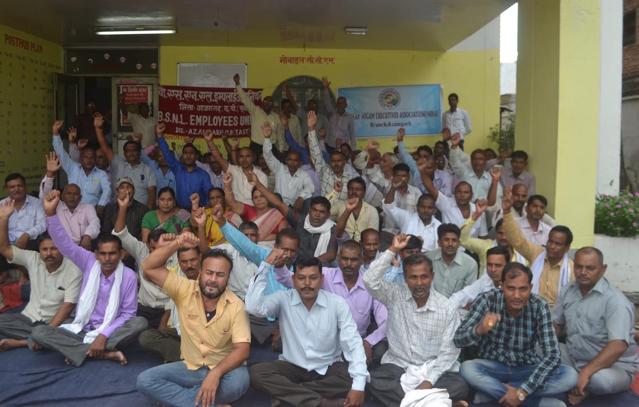 BSNL workers strike on strike