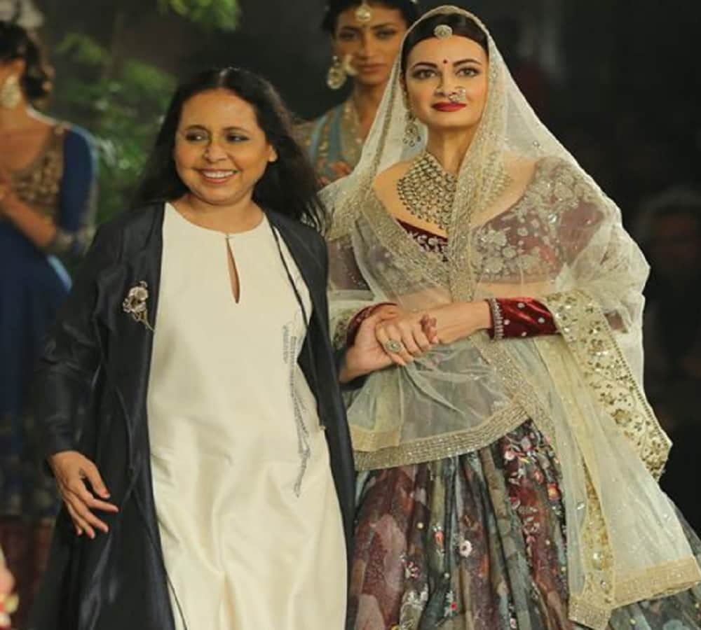 Dia Mirza walked the ramp for designer Anju Modi at ICW 2017 