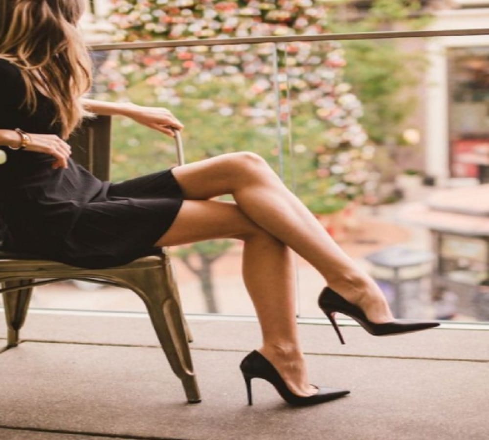 Don’t sit with cross leg it may leave bad effect on your body 