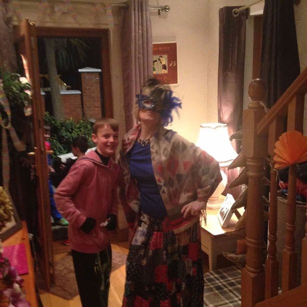 BELFAST WOMEN NOTICED GHOSTLY THING IN HER PHOTO   WITH SON